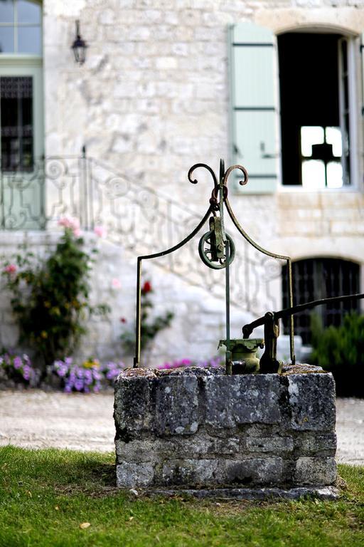 Domaine De Lamassas Panzió Hautefage-la-Tour Kültér fotó